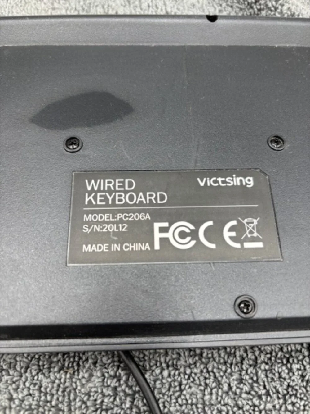Victsing Wired Keyboard Model PC206A